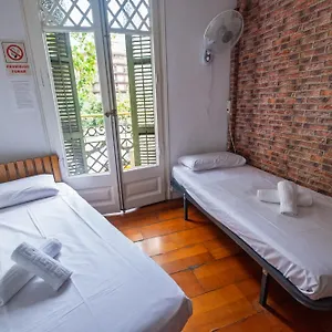 Ostello Diagonal House, Barcellona